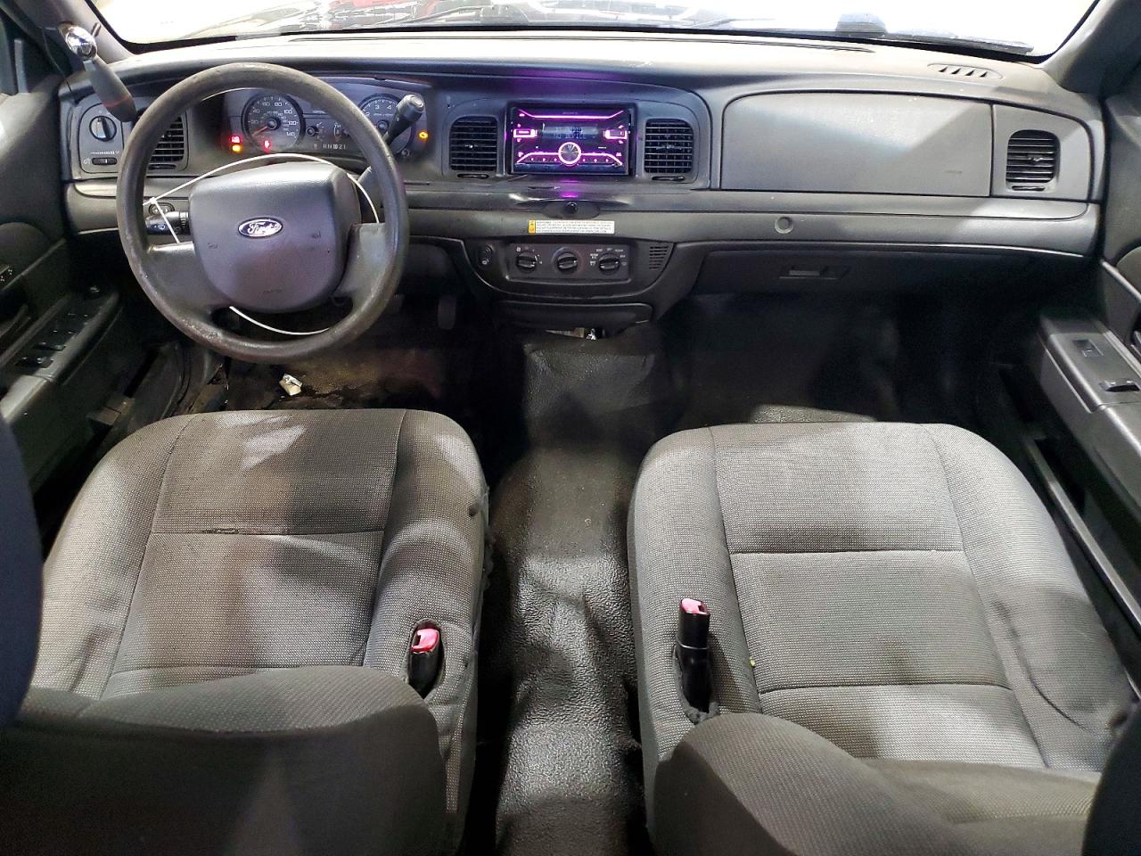 2011 FORD CROWN VIC