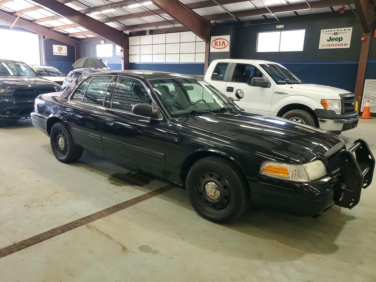 2011 FORD CROWN VIC