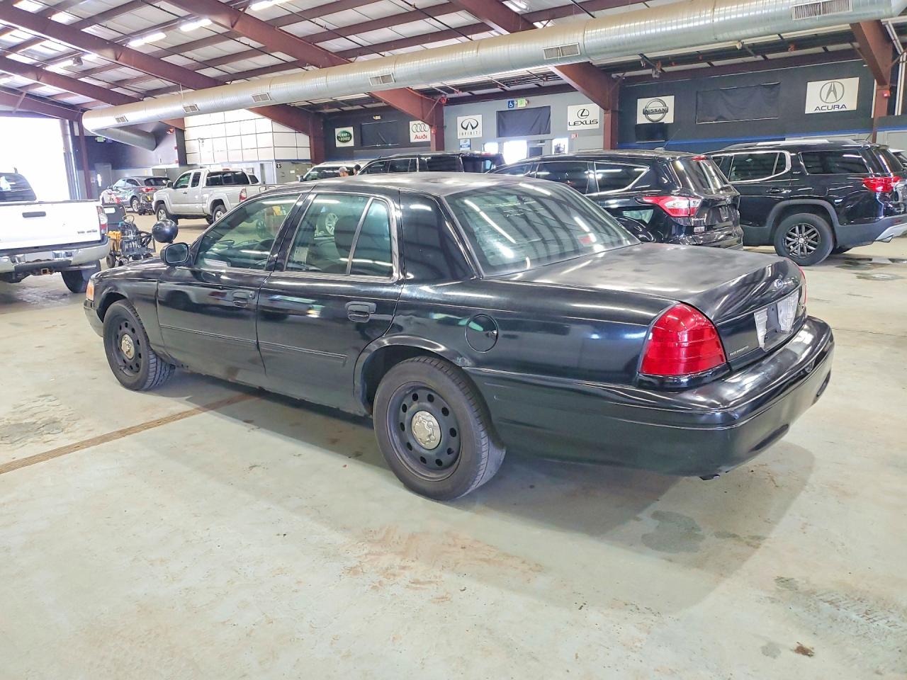 2011 FORD CROWN VIC