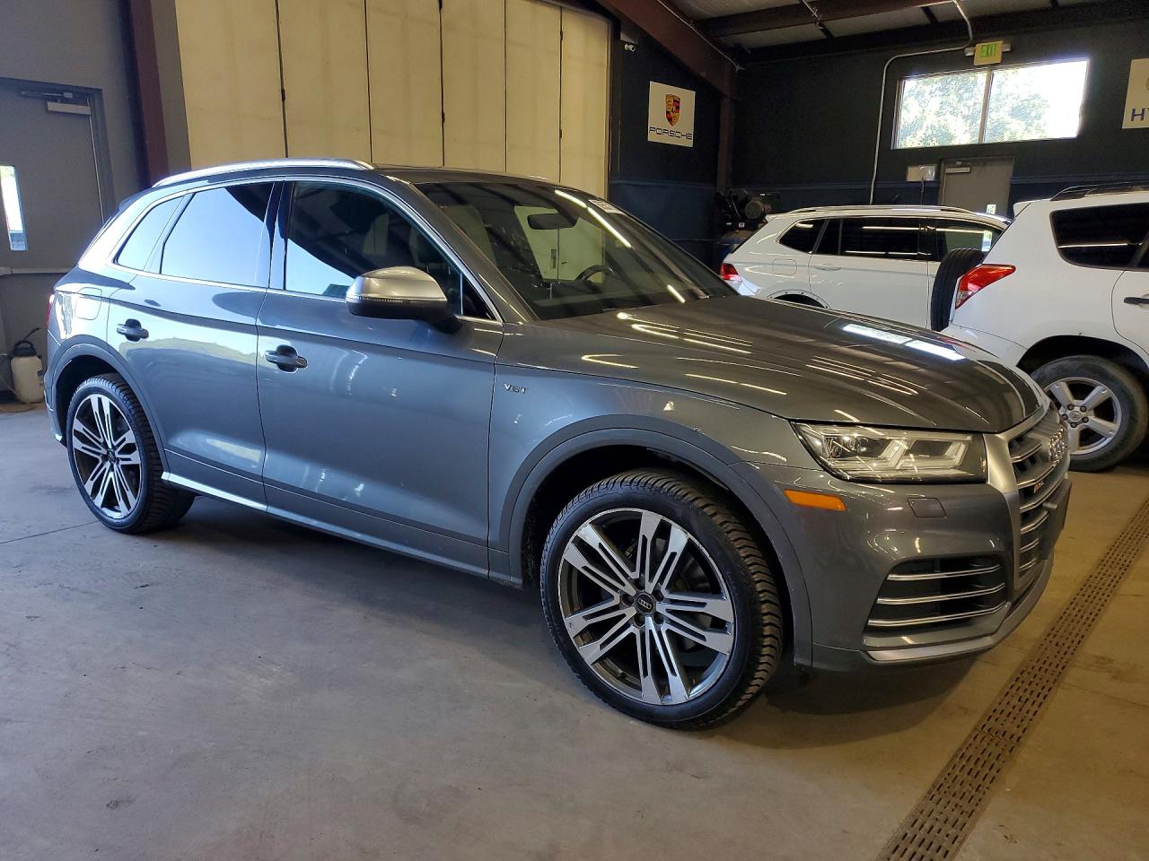 2018 AUDI SQ5