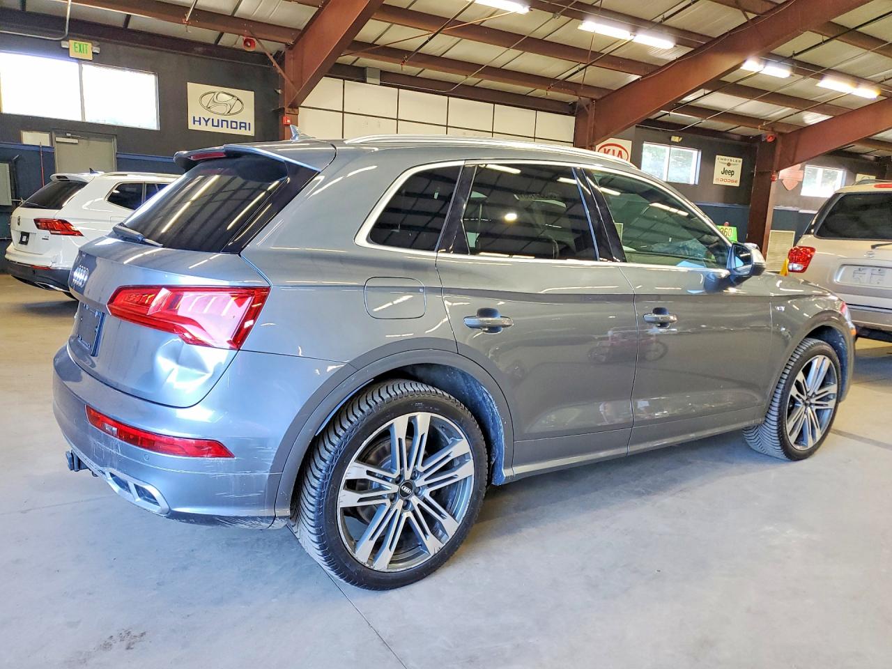 2018 AUDI SQ5