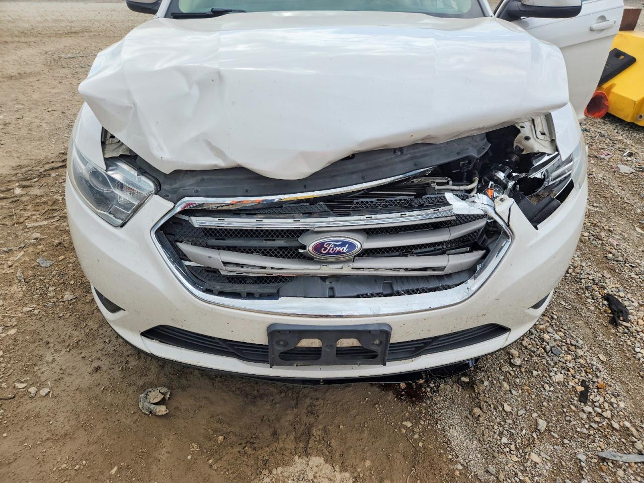 2013 FORD TAURUS