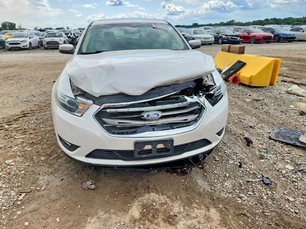 2013 FORD TAURUS