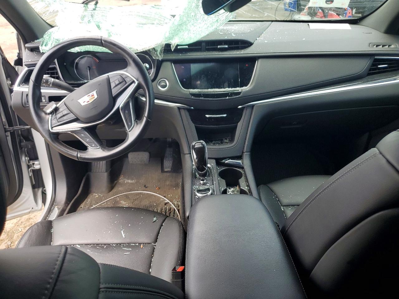 2020 CADILLAC XT5