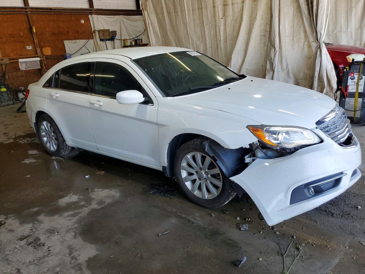2012 CHRYSLER 200