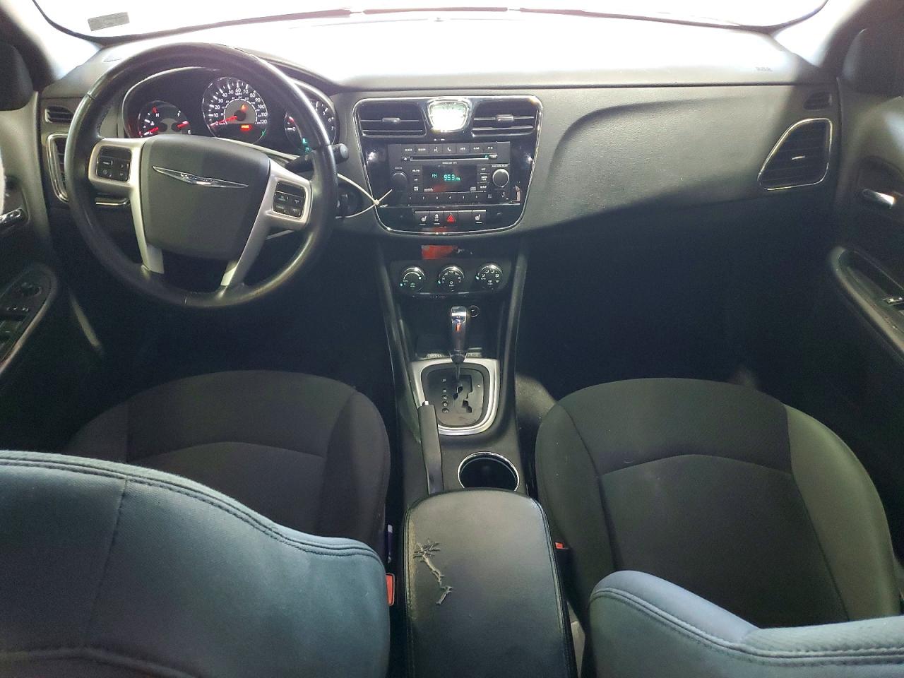 2012 CHRYSLER 200