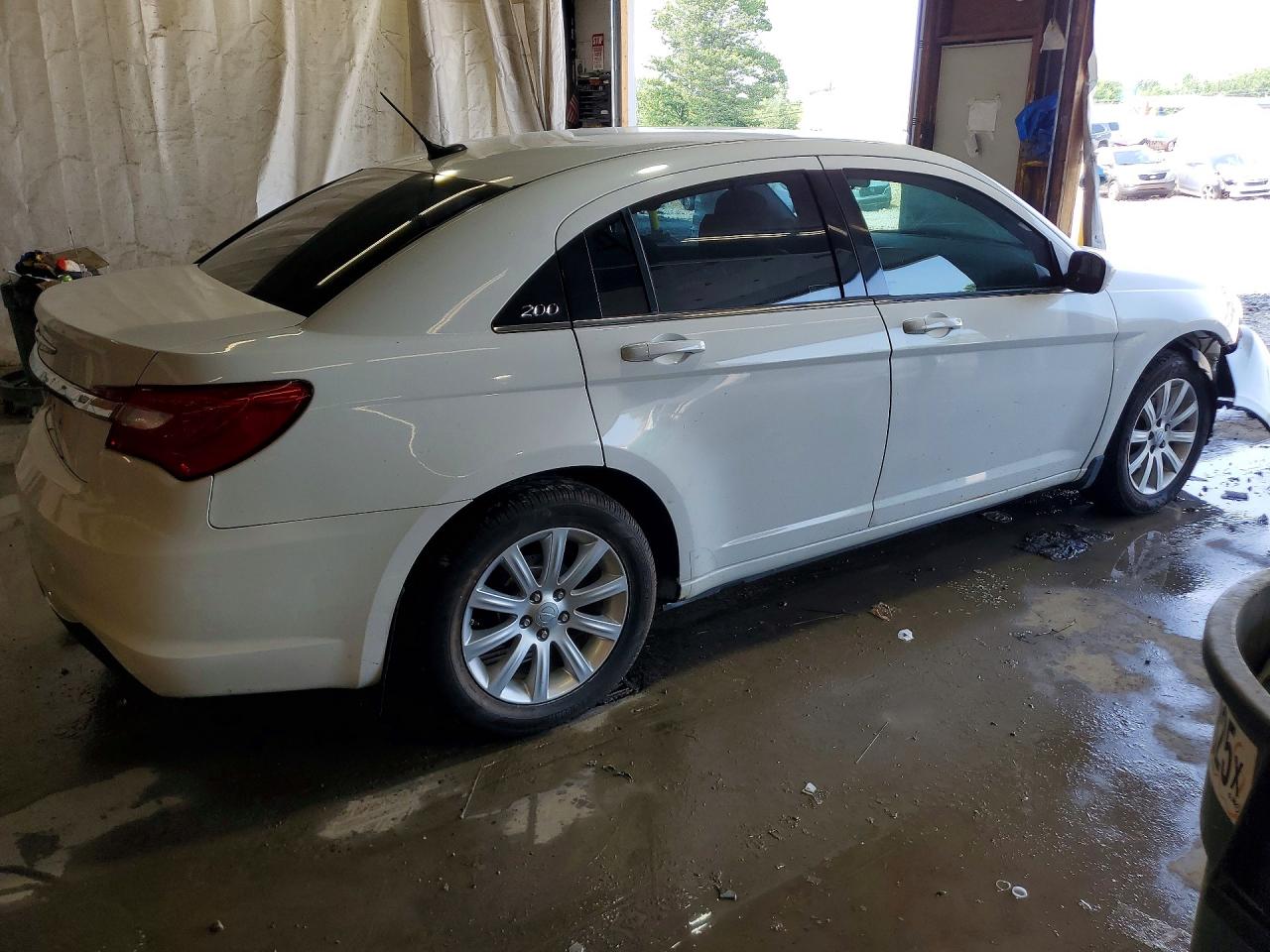 2012 CHRYSLER 200