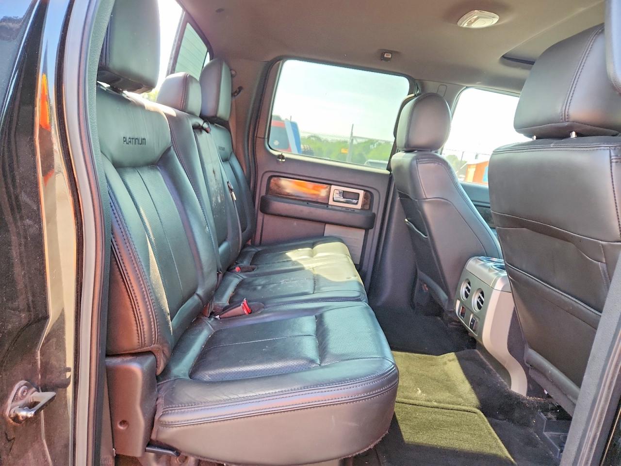 2013 FORD F150