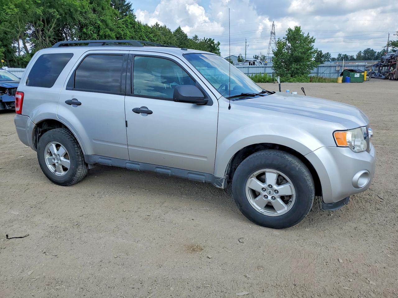 2012 FORD ESCAPE