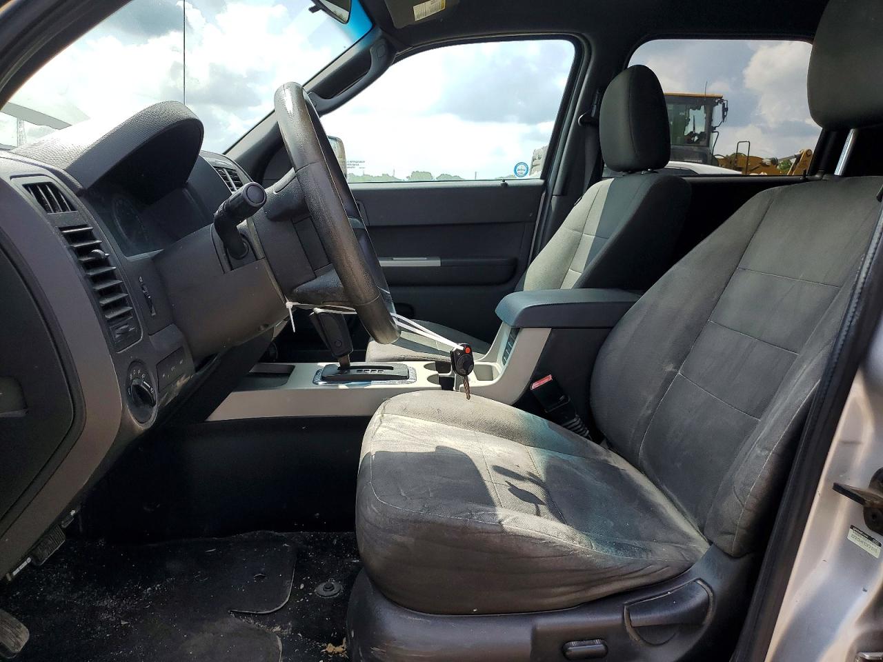 2012 FORD ESCAPE