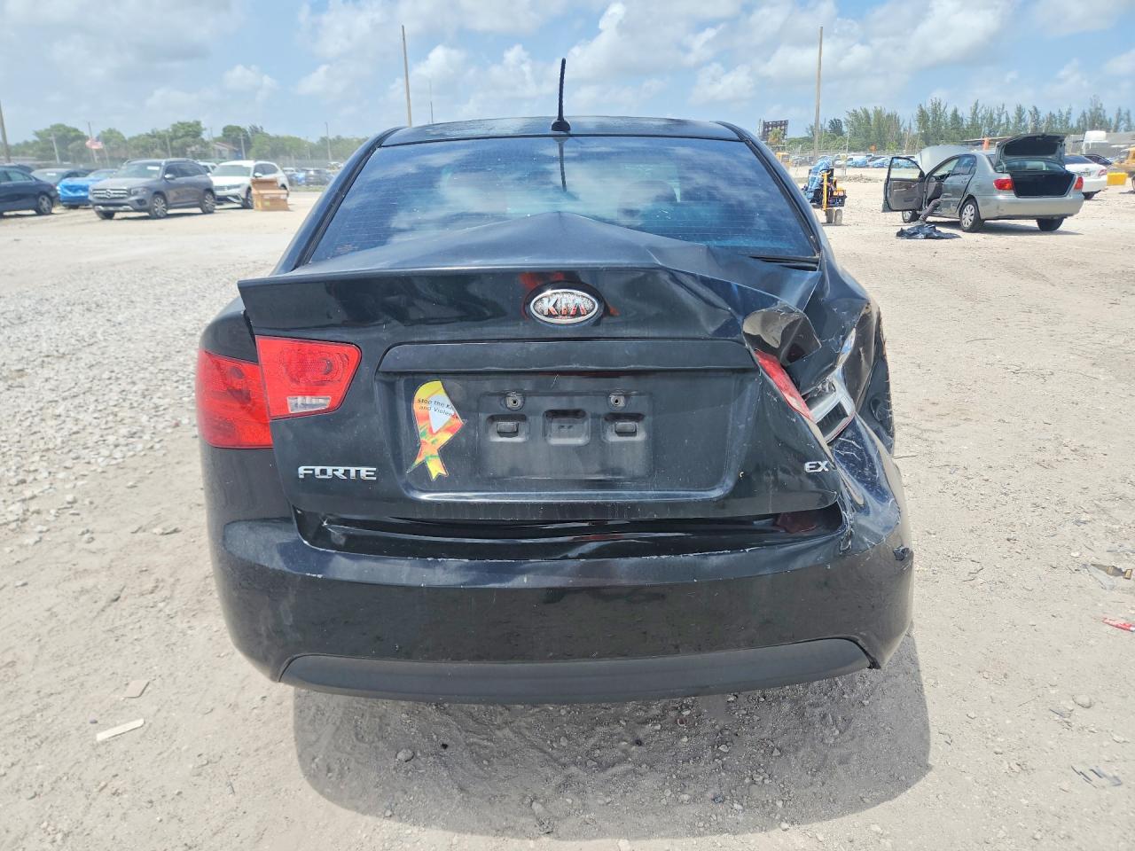 2011 KIA FORTE