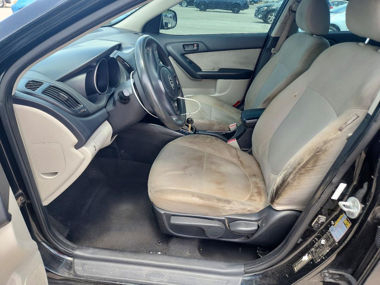 2011 KIA FORTE