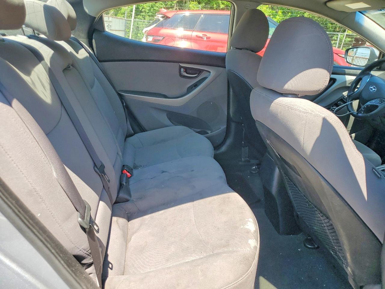 2015 HYUNDAI ELANTRA