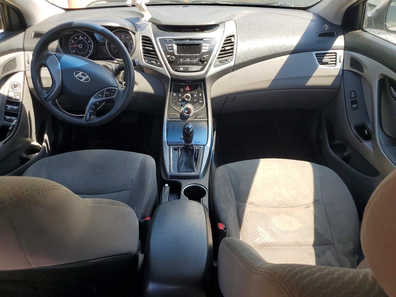 2015 HYUNDAI ELANTRA