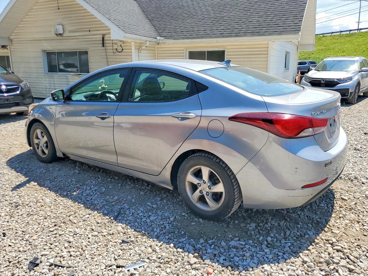 2015 HYUNDAI ELANTRA