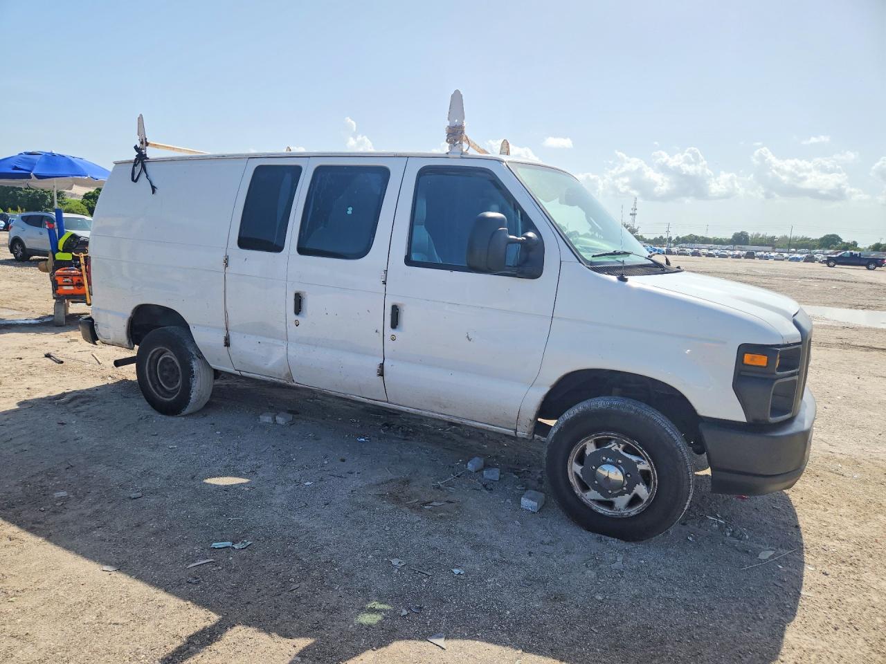 2011 FORD ECONOLINE