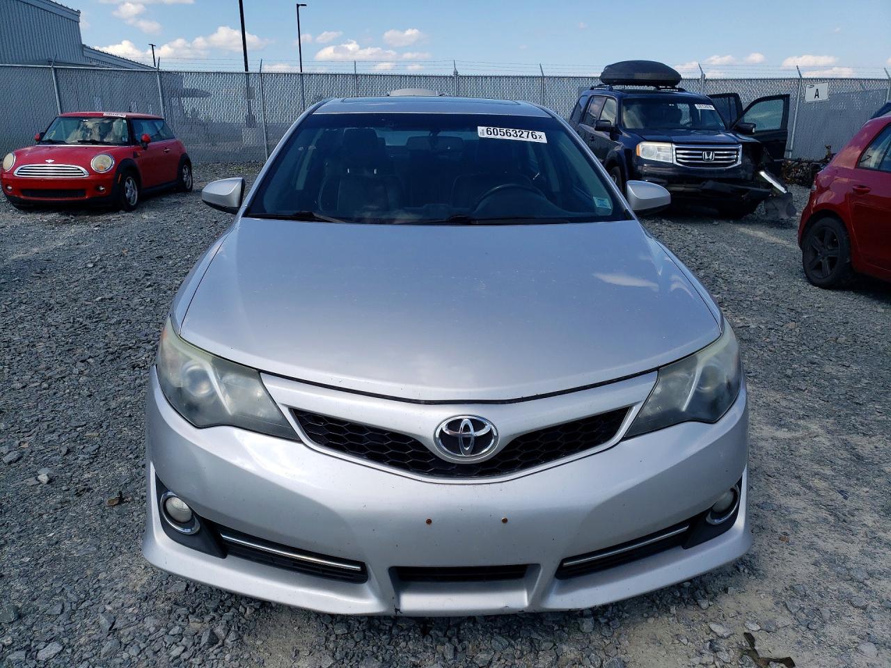 2014 TOYOTA CAMRY