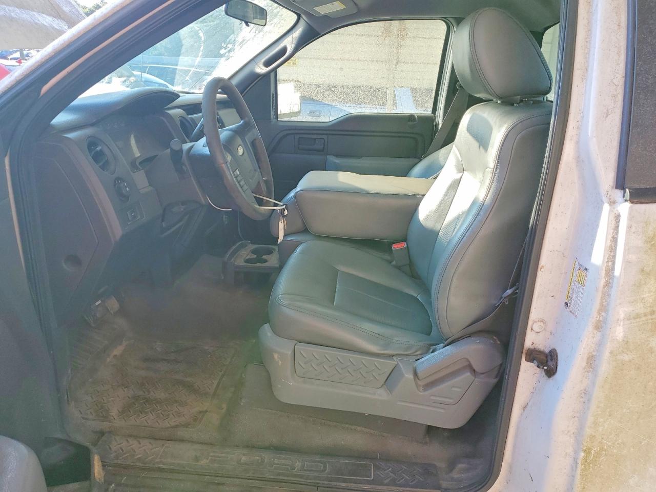 2013 FORD F150