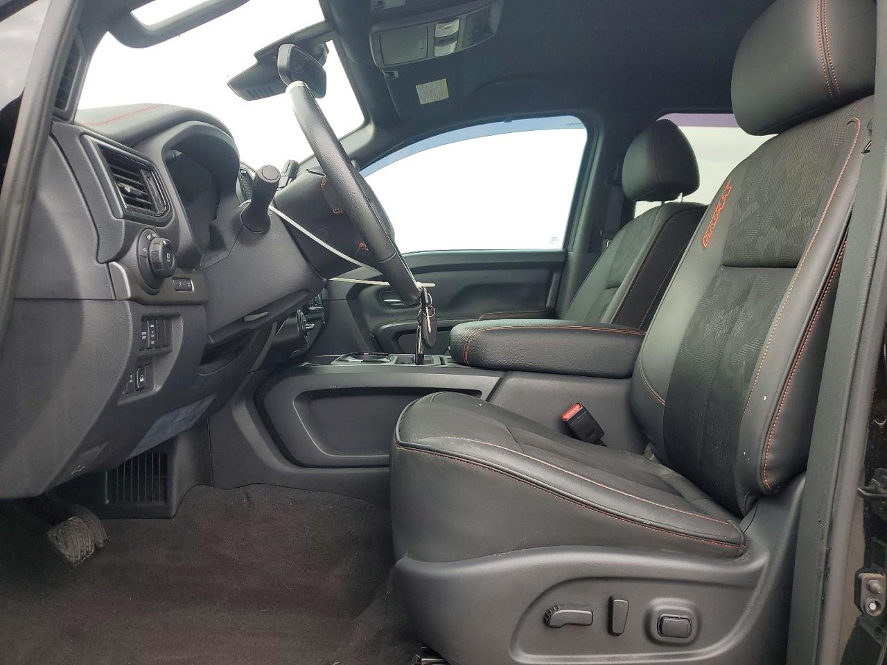 2021 NISSAN TITAN