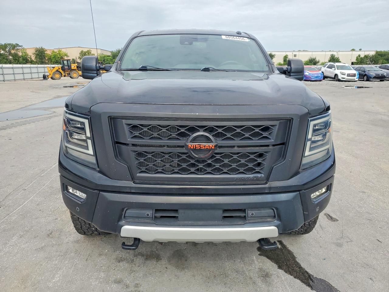 2021 NISSAN TITAN