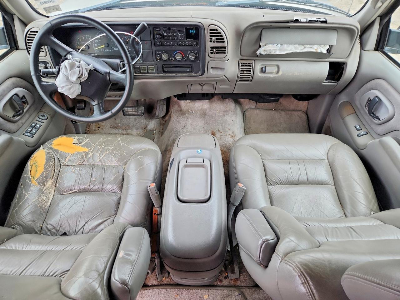 1998 GMC SUBURBAN
