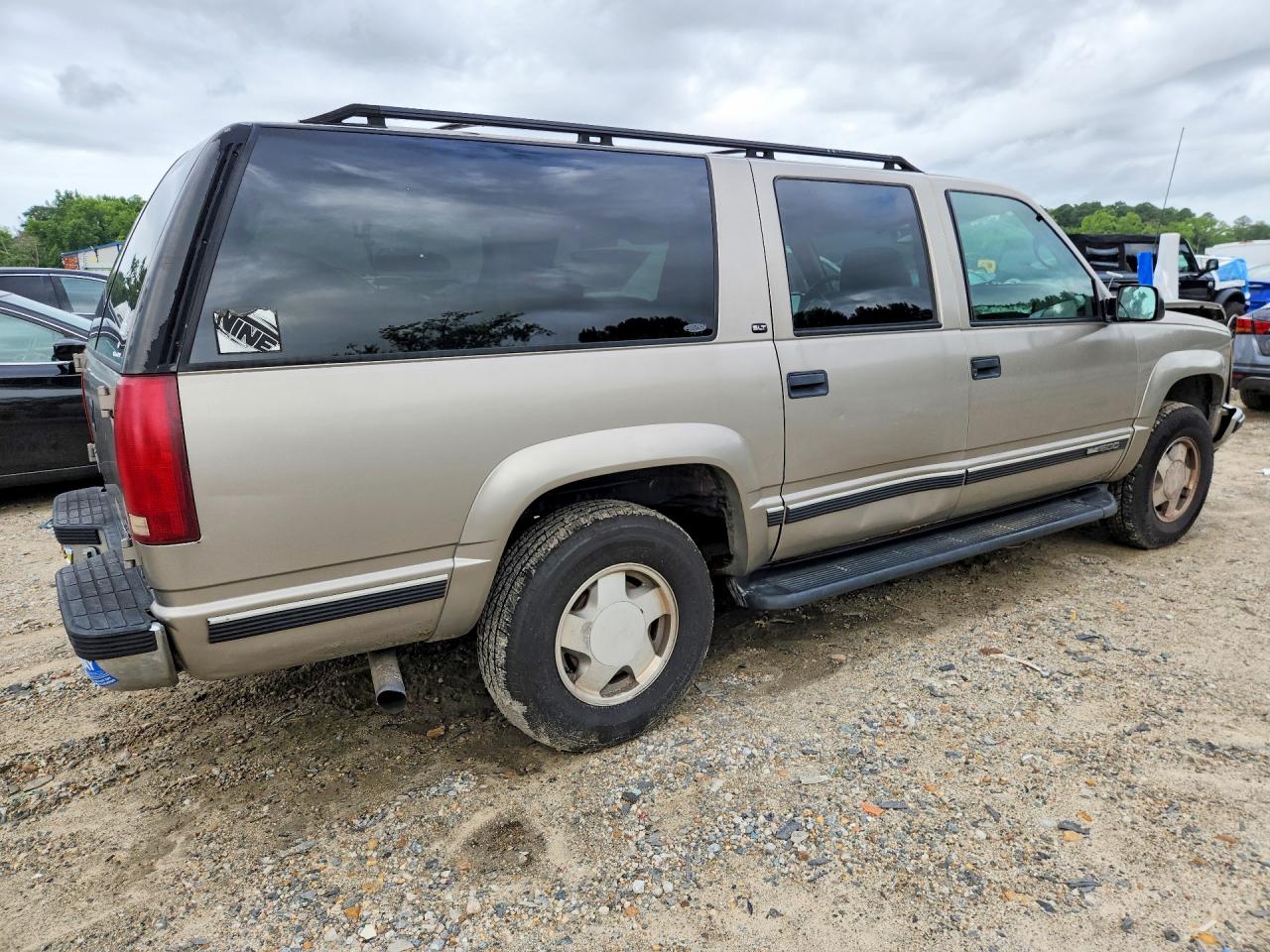 1998 GMC SUBURBAN