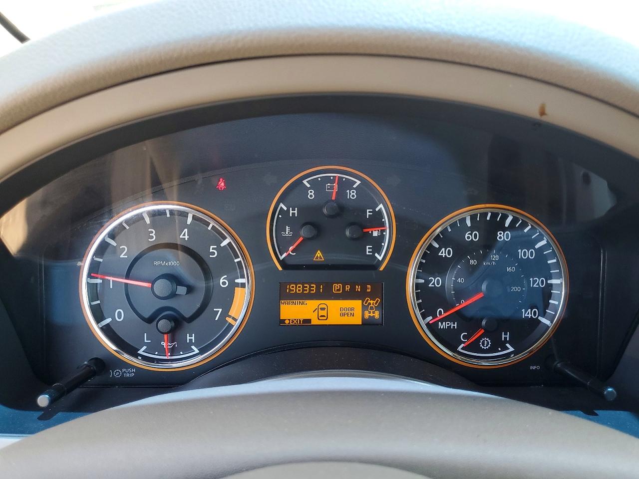 2011 NISSAN ARMADA