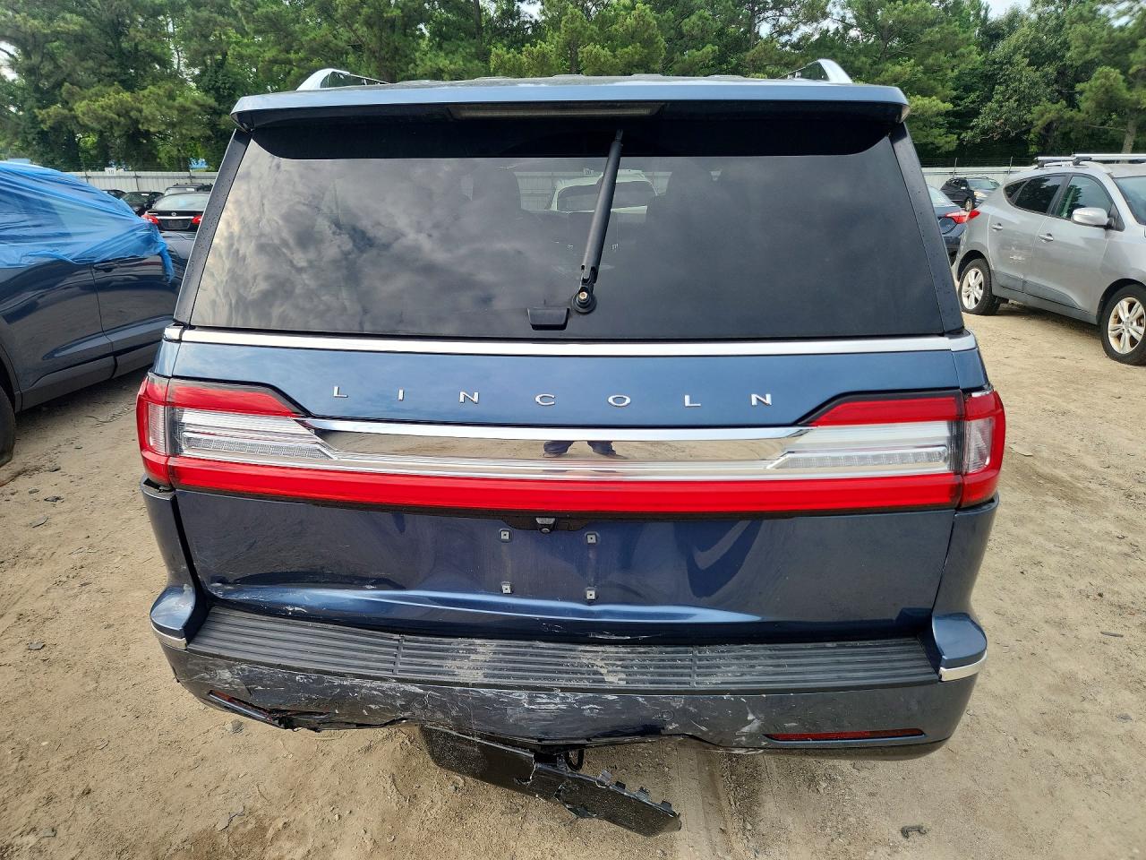 2020 LINCOLN NAVIGATOR