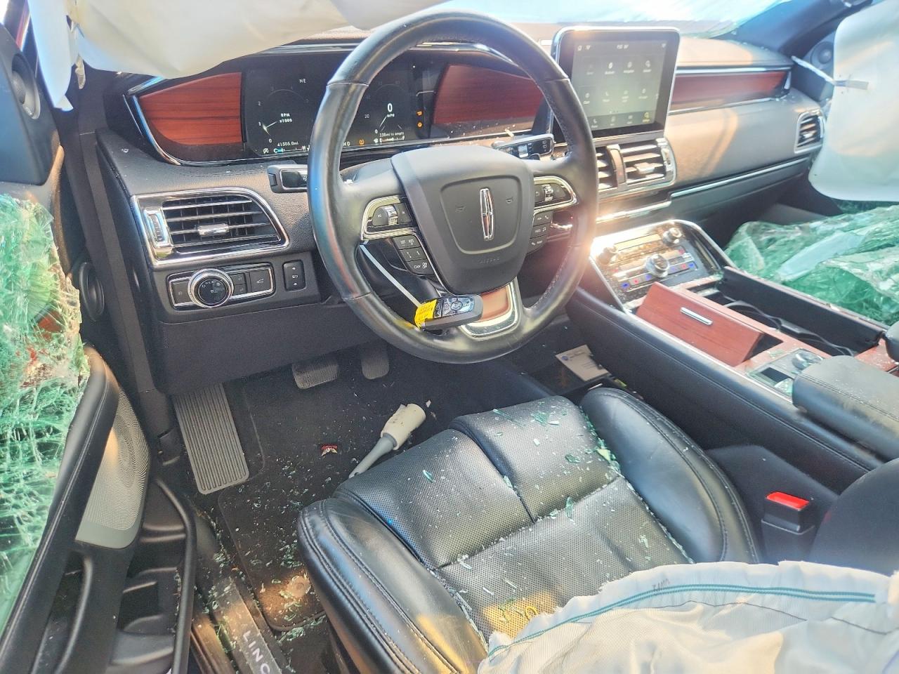 2020 LINCOLN NAVIGATOR