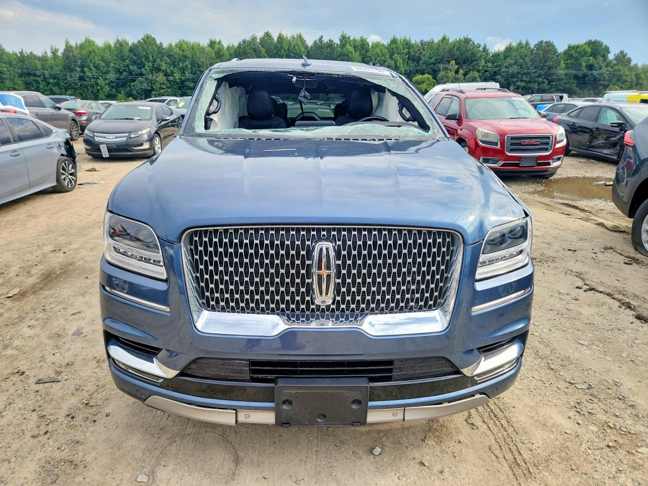 2020 LINCOLN NAVIGATOR