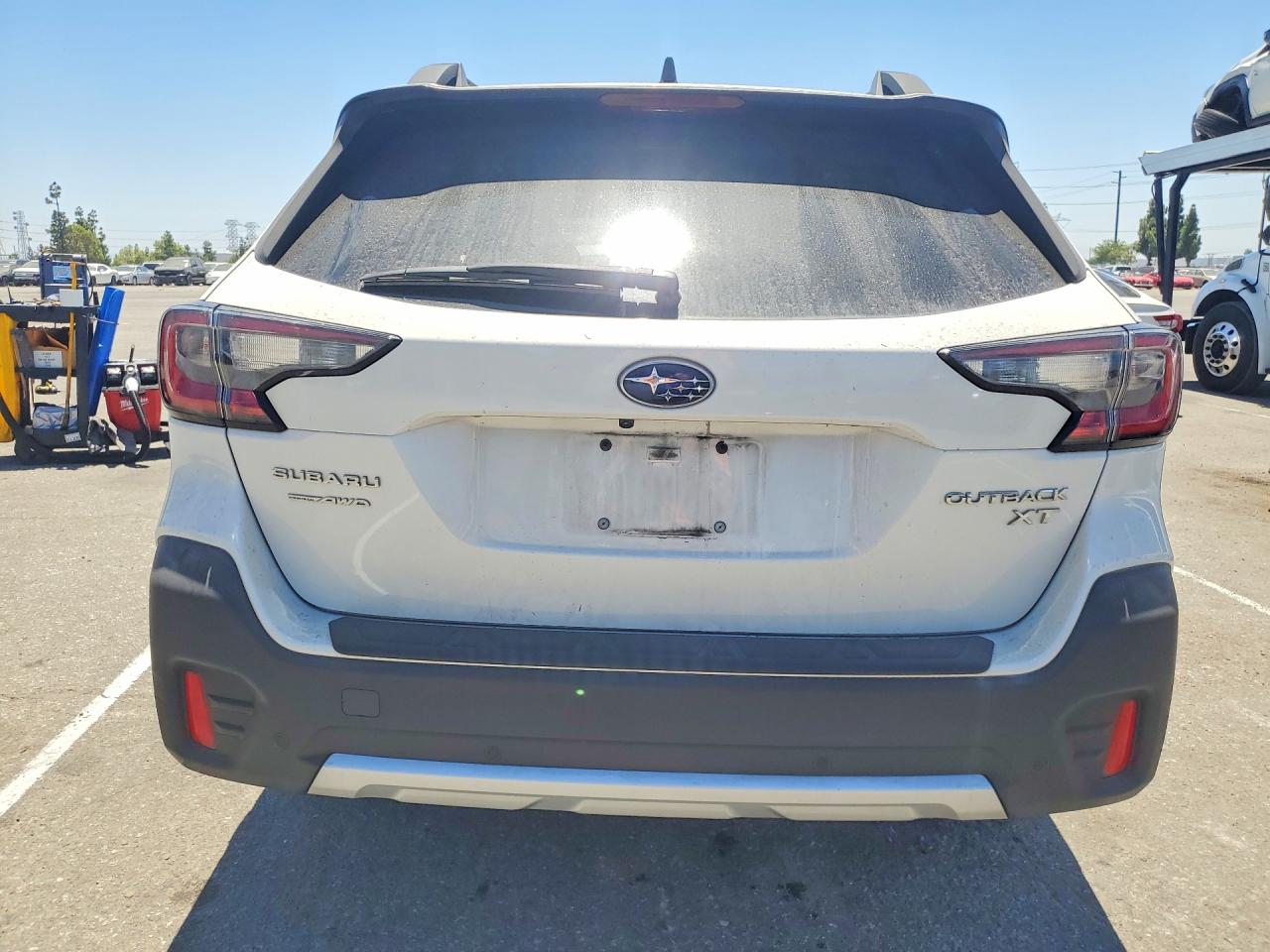 2020 SUBARU OUTBACK
