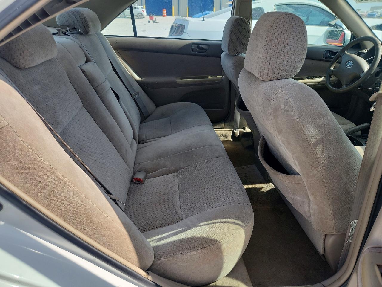 2004 TOYOTA CAMRY