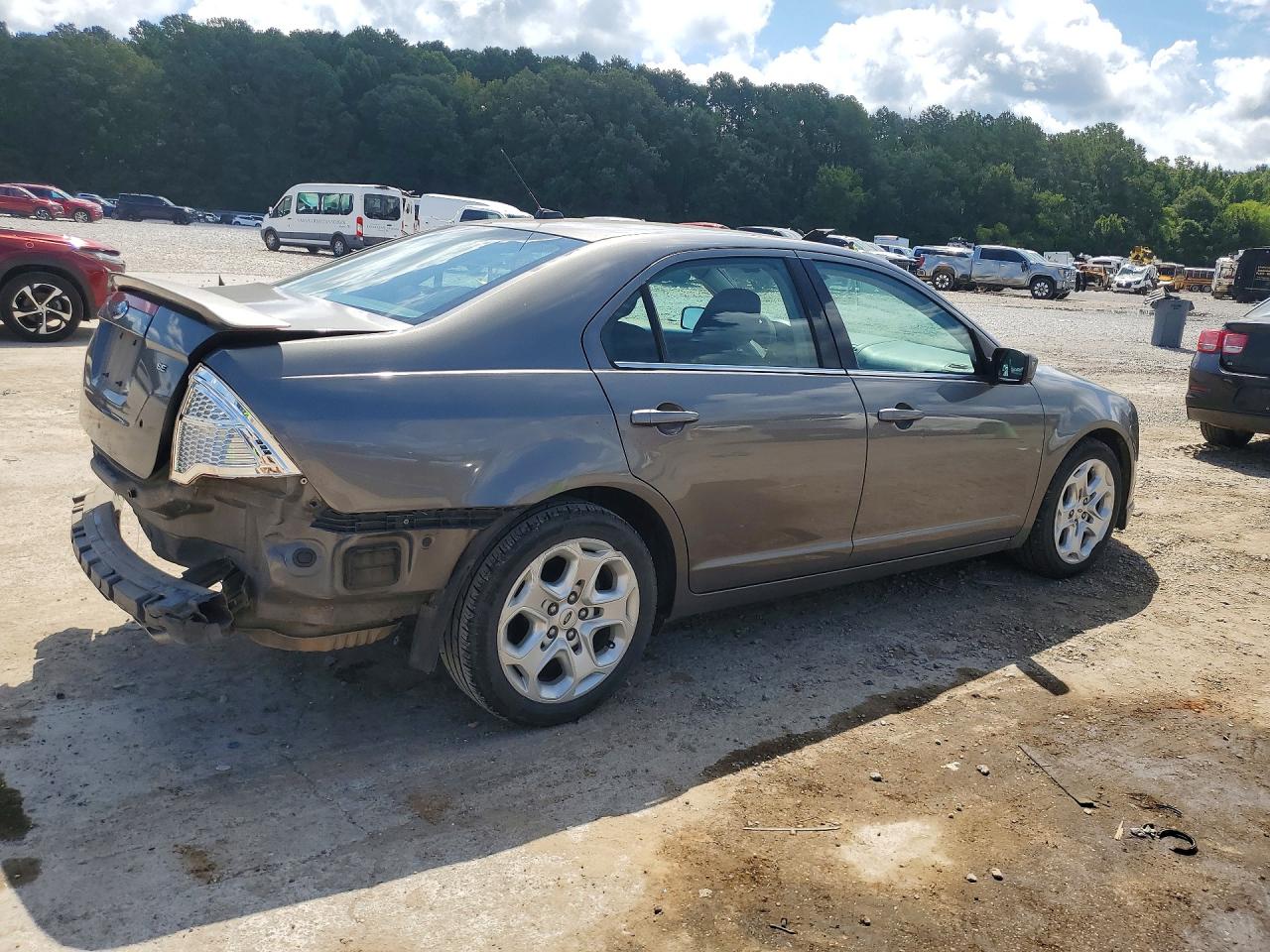2010 FORD FUSION