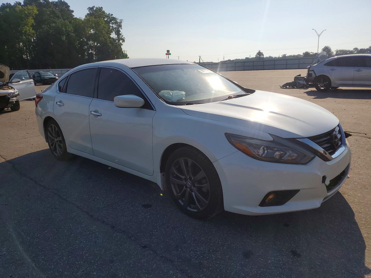 2018 NISSAN ALTIMA