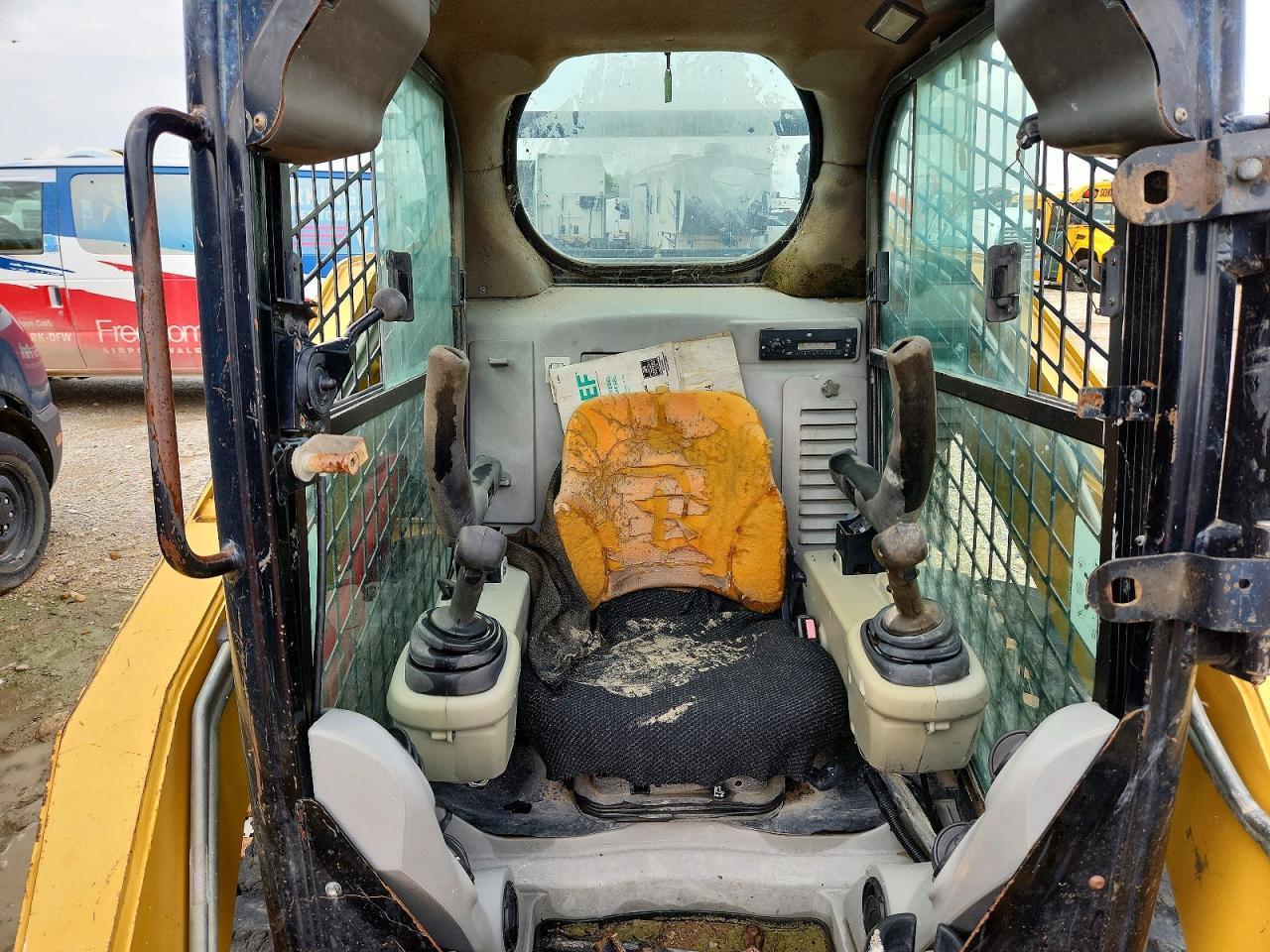 2008 CAT 289