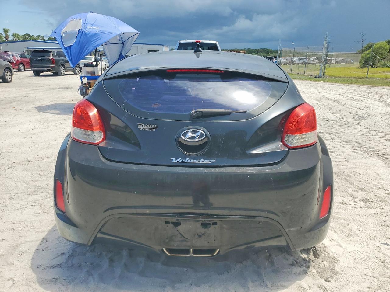 2013 HYUNDAI VELOSTER