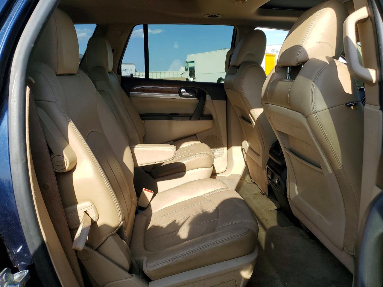 2011 BUICK ENCLAVE