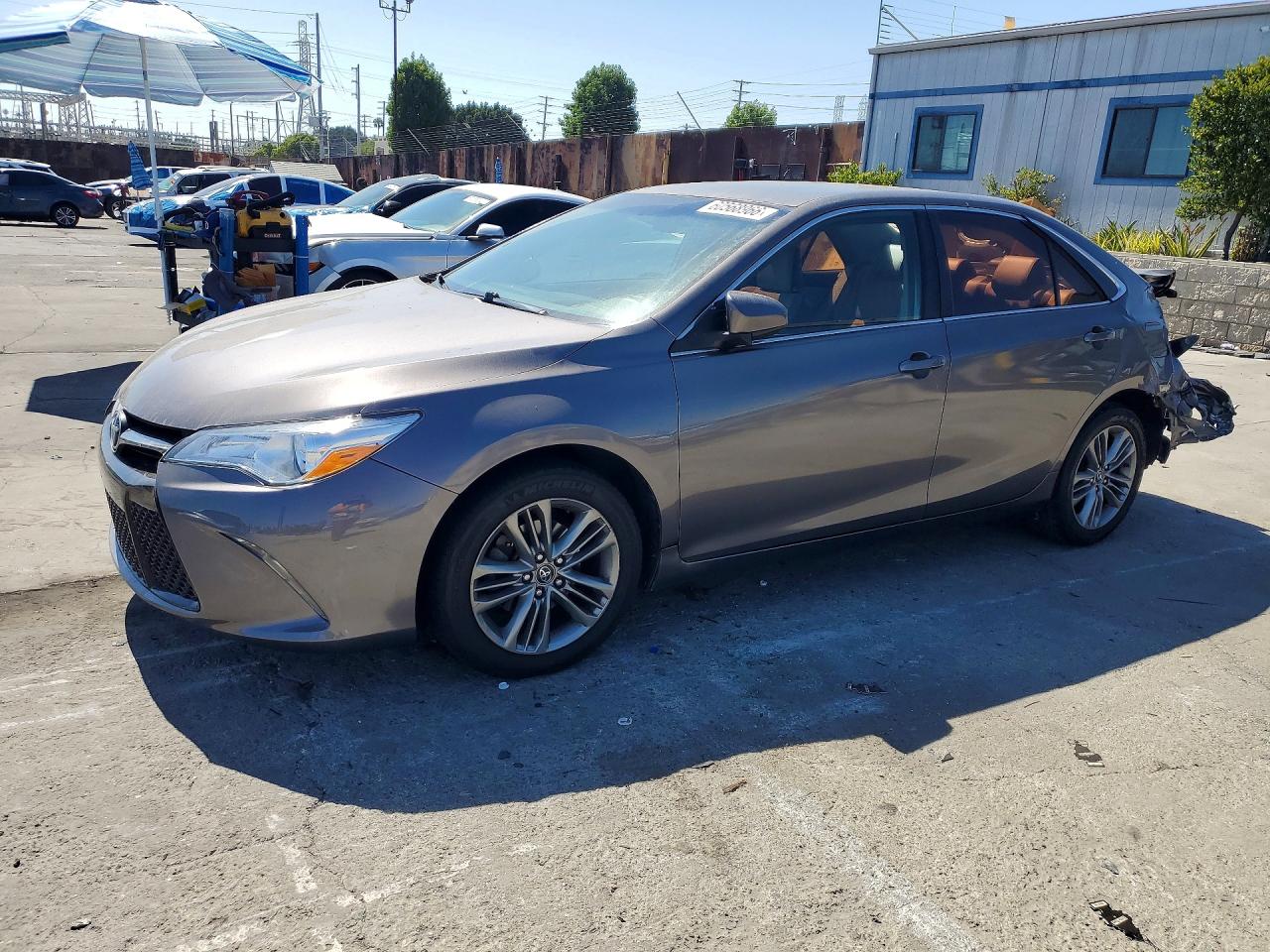 2015 TOYOTA CAMRY