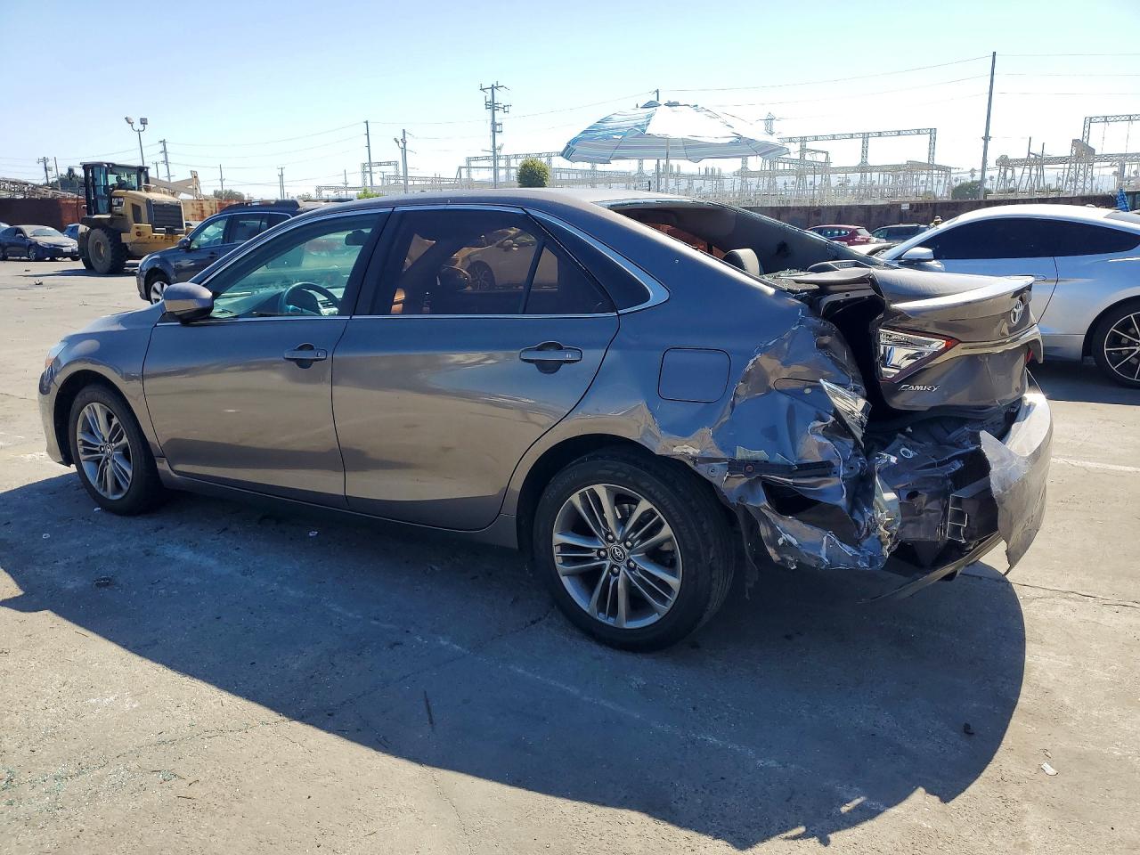 2015 TOYOTA CAMRY