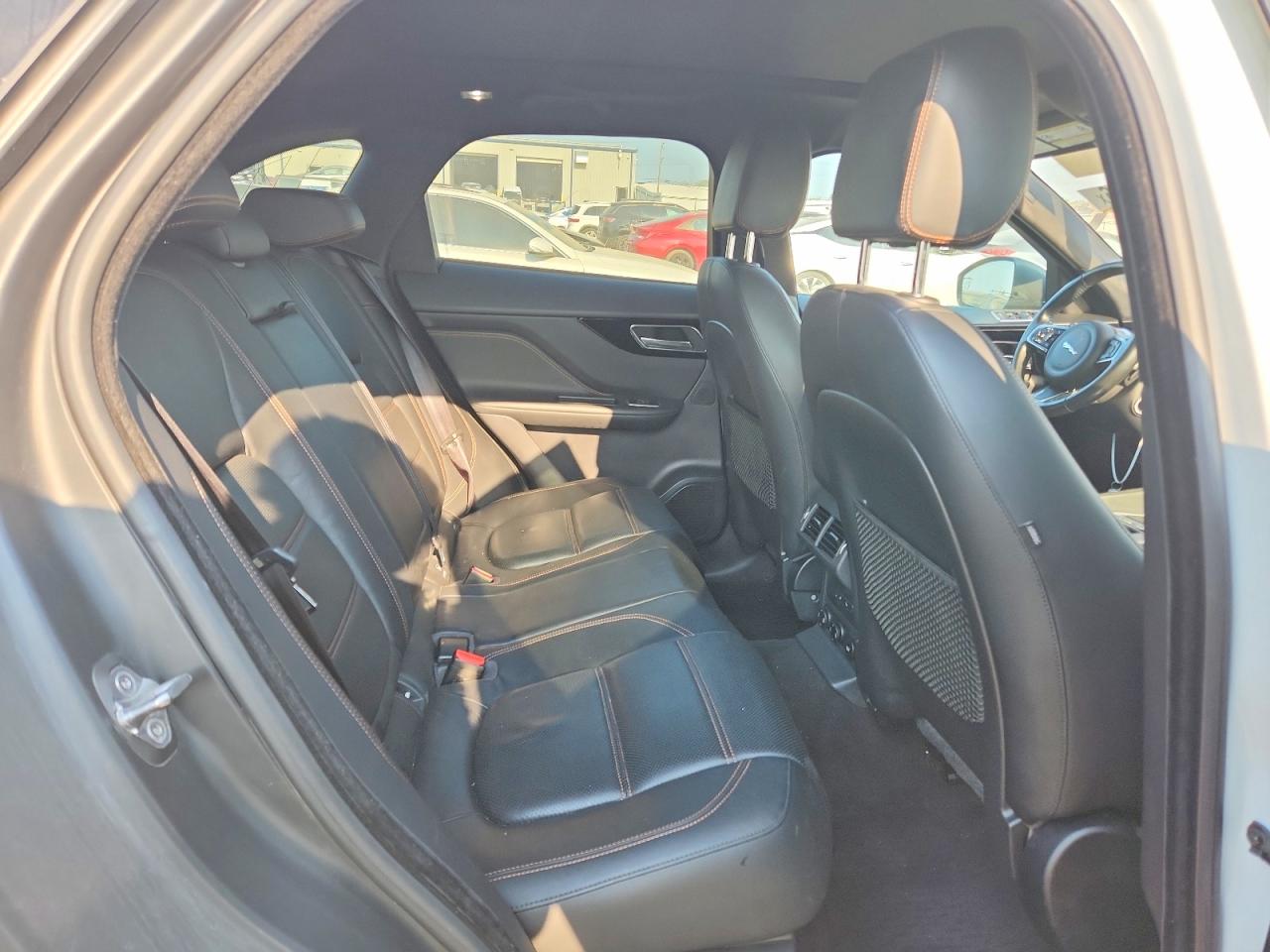 2018 JAGUAR F-PACE