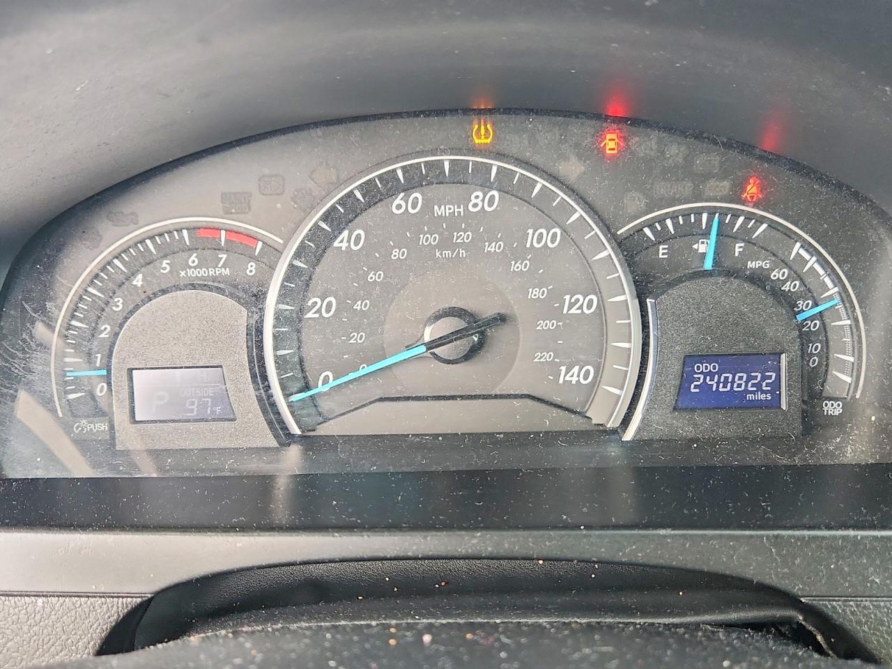 2013 TOYOTA CAMRY