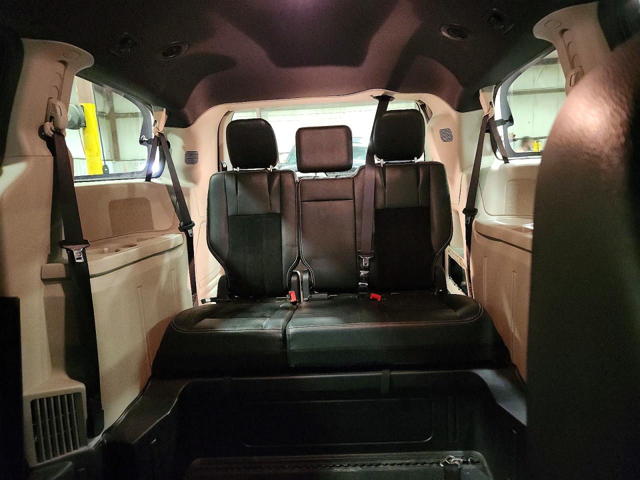 2017 DODGE CARAVAN