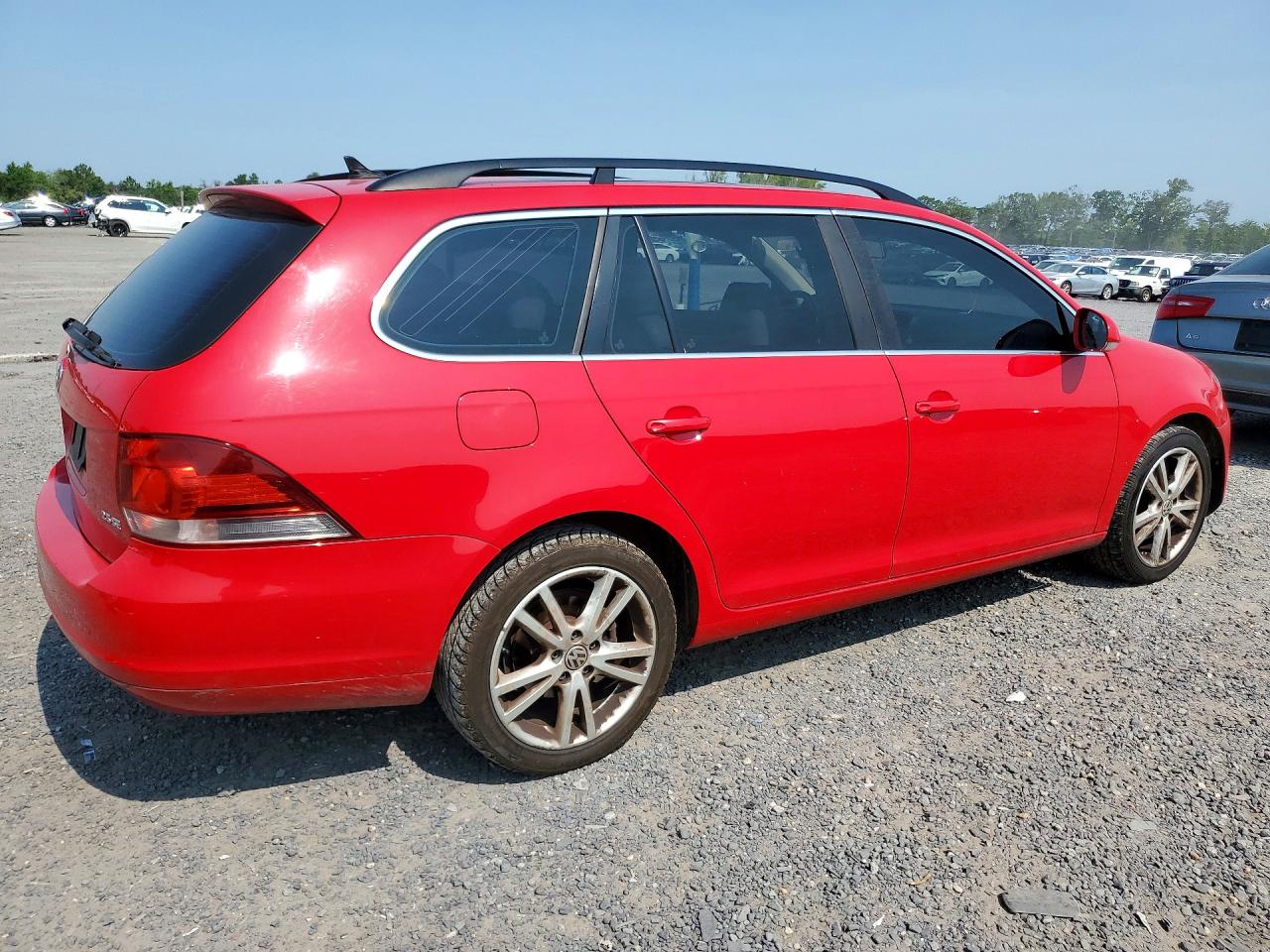 2013 VOLKSWAGEN JETTA