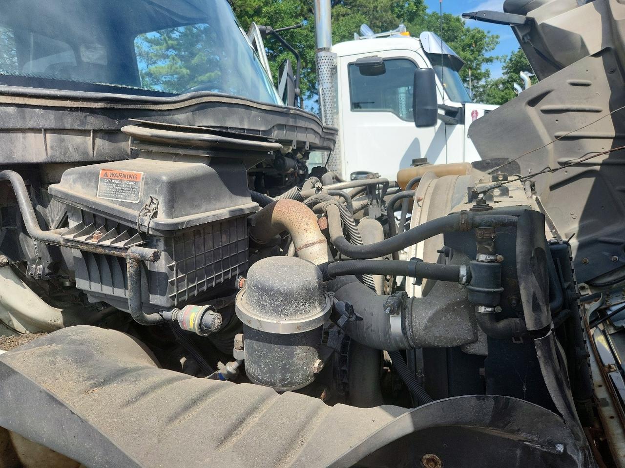 2014 INTERNATIONAL 4000 SERIE