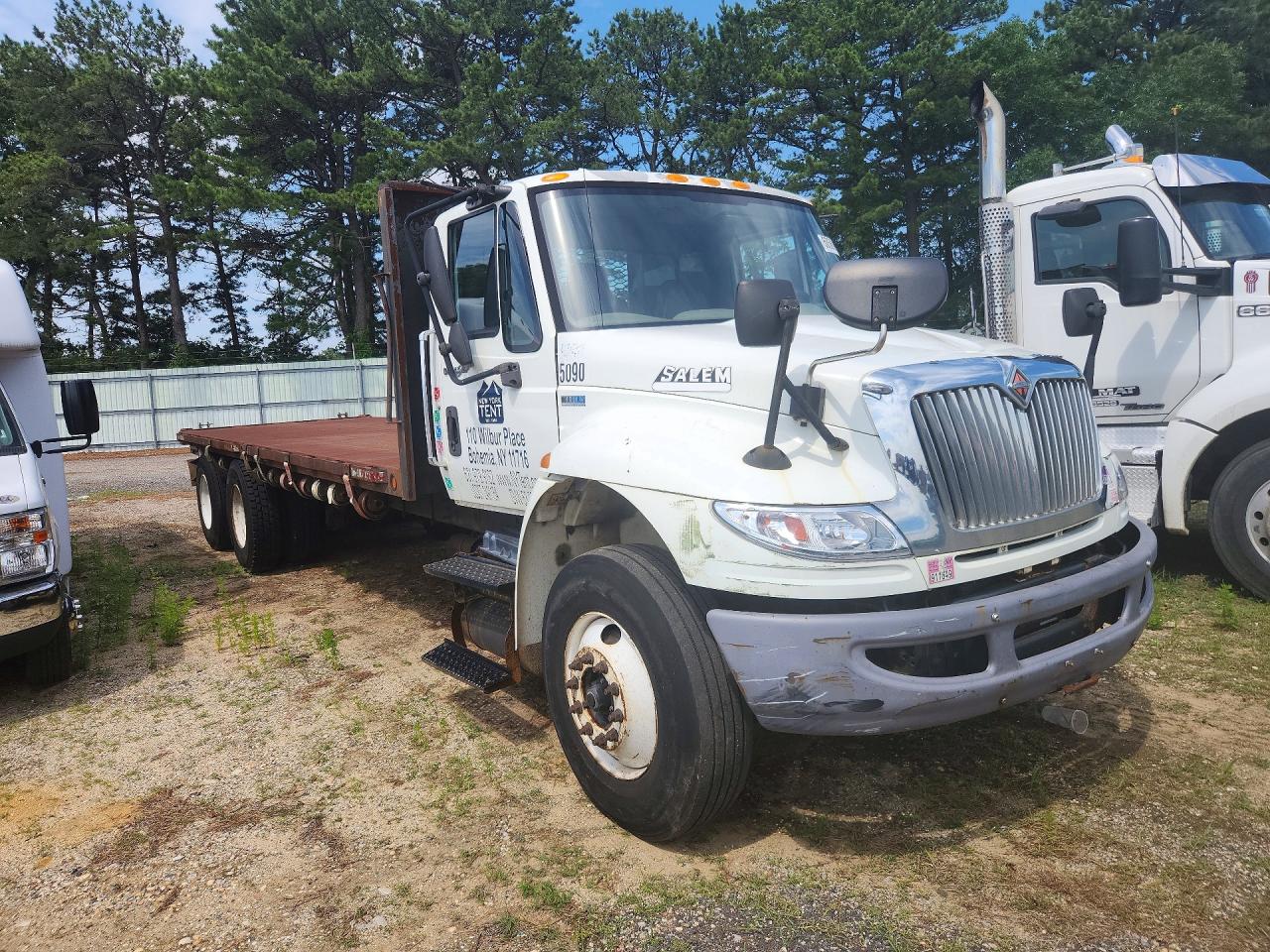 2014 INTERNATIONAL 4000 SERIE