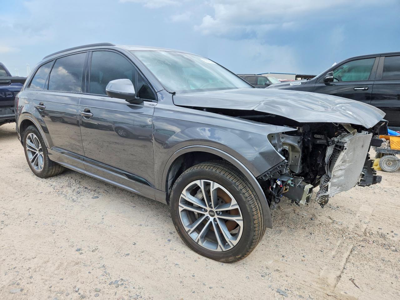 2025 AUDI Q7