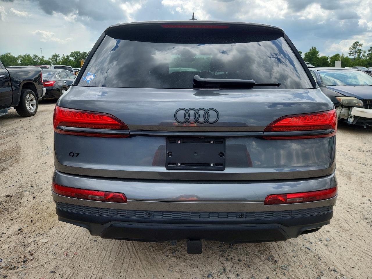 2025 AUDI Q7