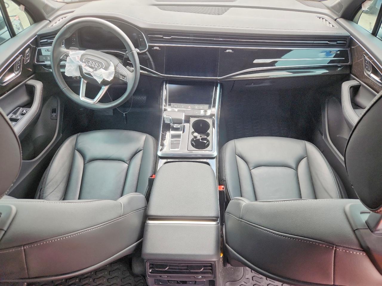 2025 AUDI Q7