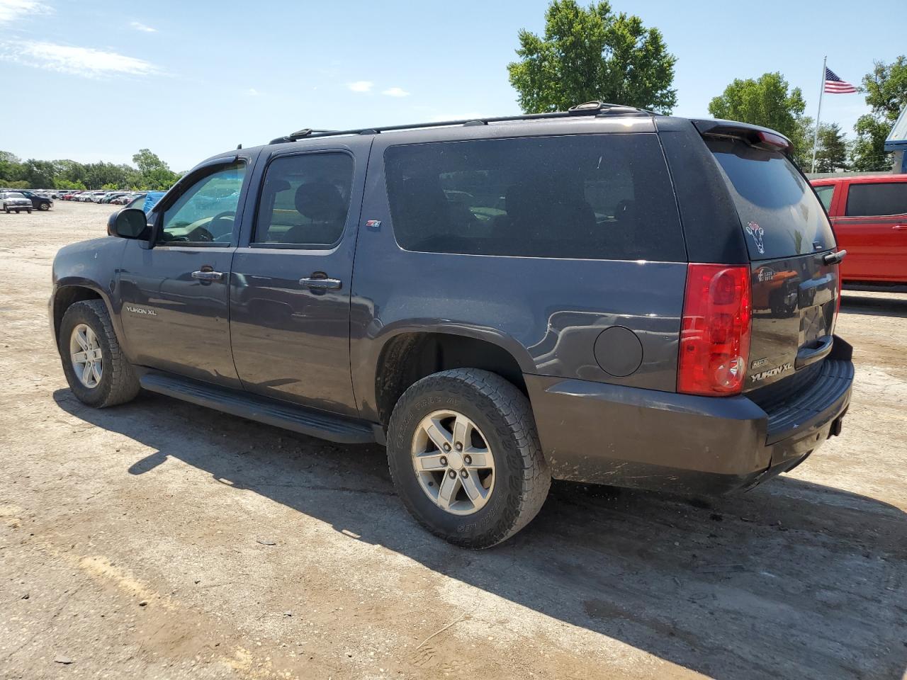 2011 GMC YUKON