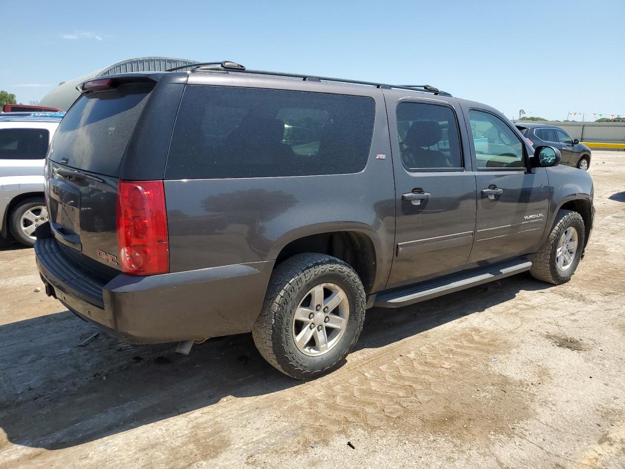2011 GMC YUKON